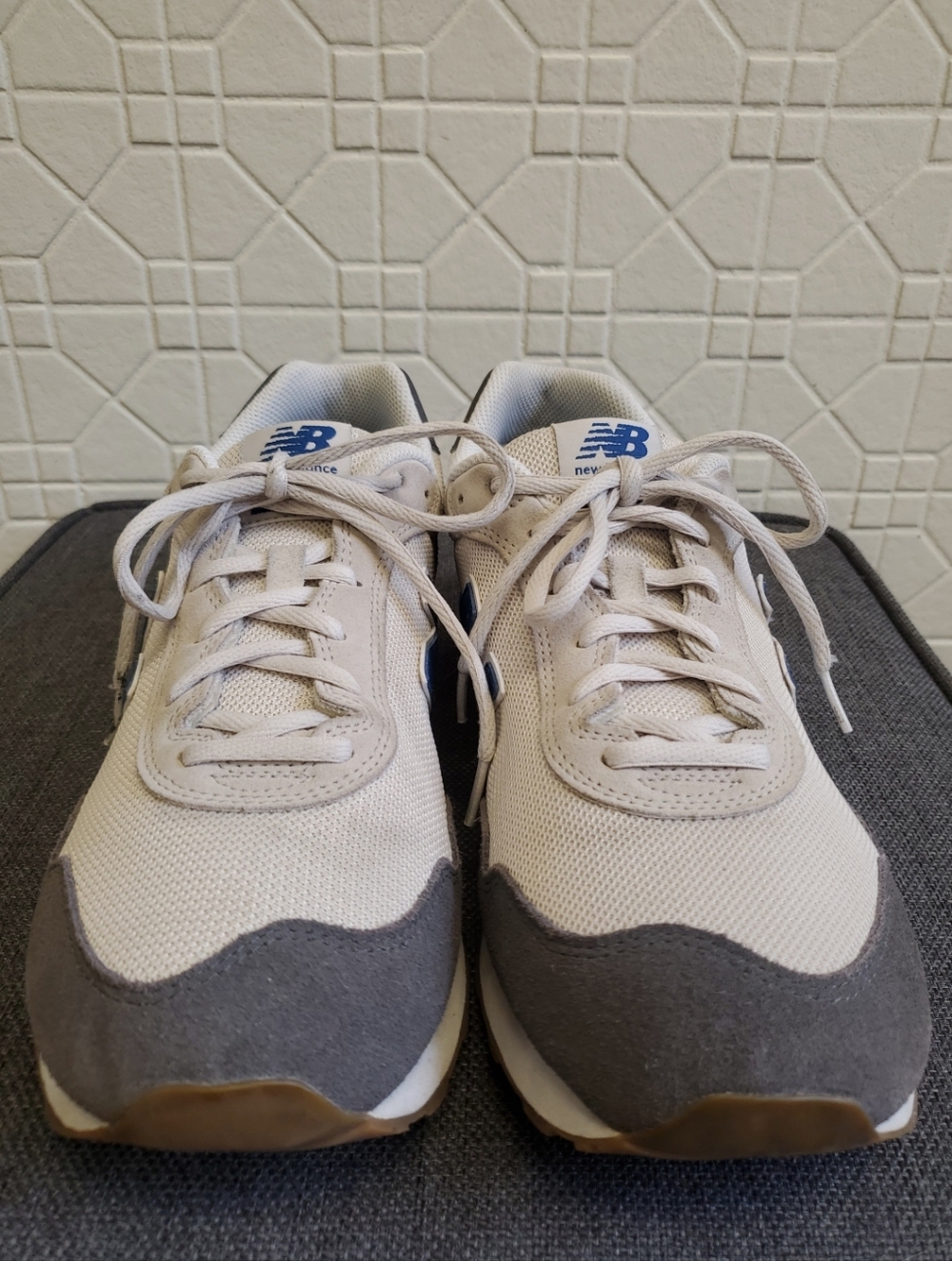 New Balance 515 Men’s Beige and Blue Lifestyle Sneakers Size 11 - Picture 2 of 11